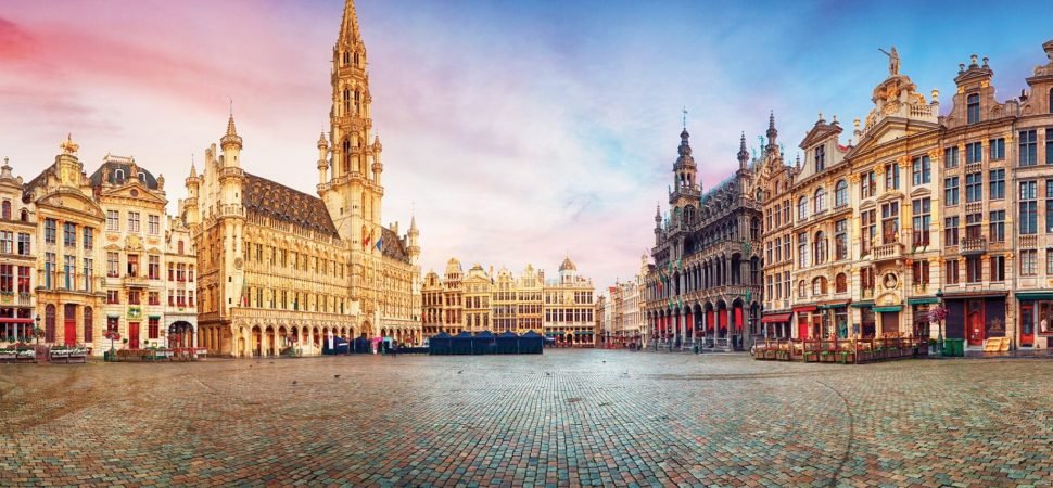 Luxury Coach Hire for Benelux Itineraries