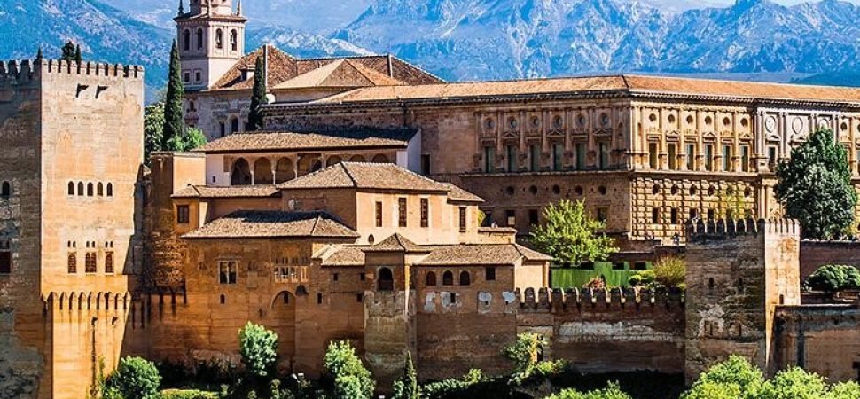 Camino de Santiago Pilgrimage Coach Services