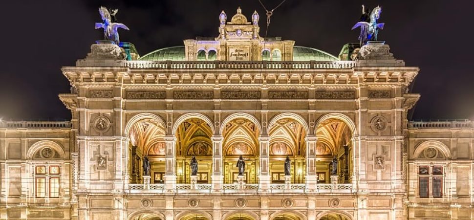 Musician-Friendly Coach Hire in Austria