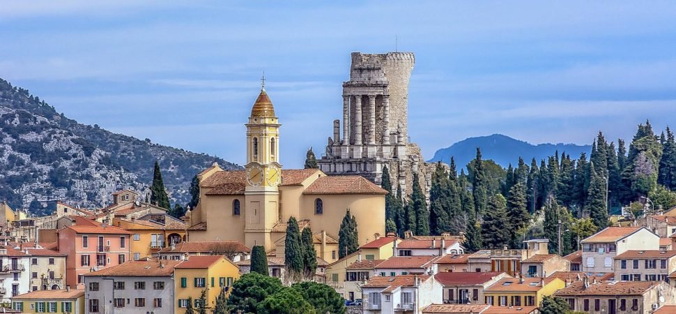 Nice to Monaco and Èze Day Tour by Coach