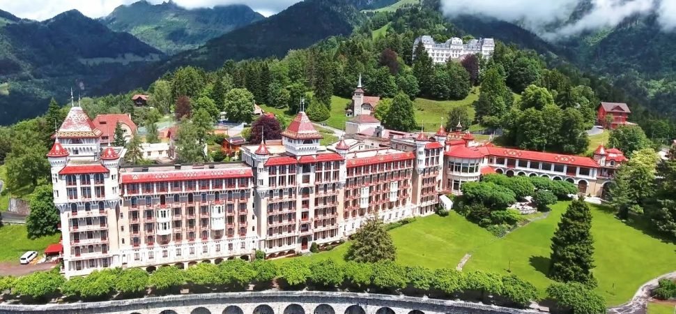 luxury-coach-hire-for-ceo-business-travel