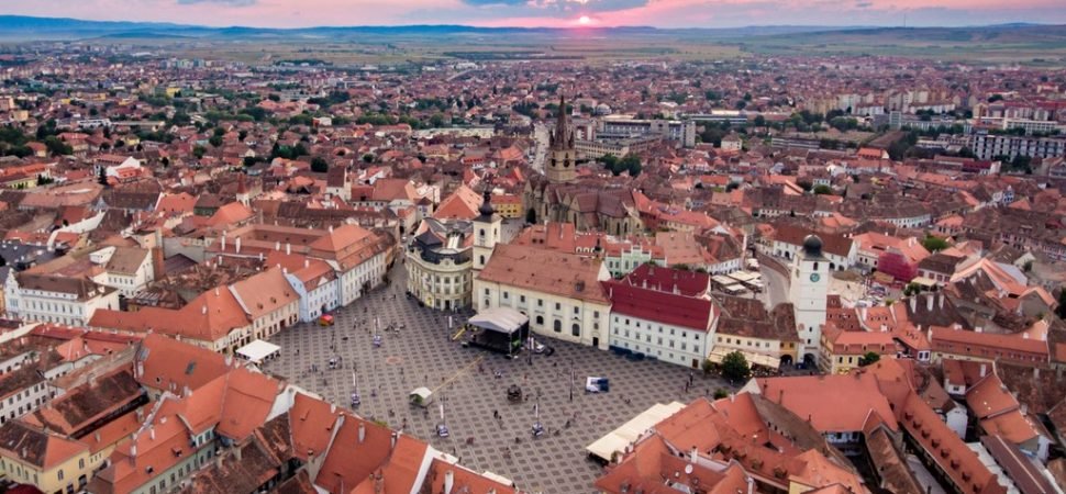 Multi-Country Coach Tours for History Students