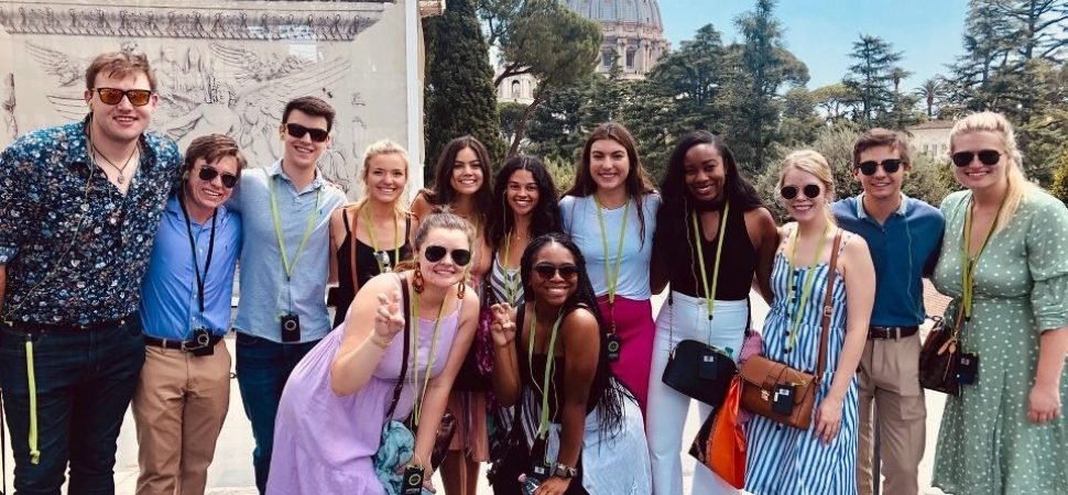 Media Study Tour Coach Services