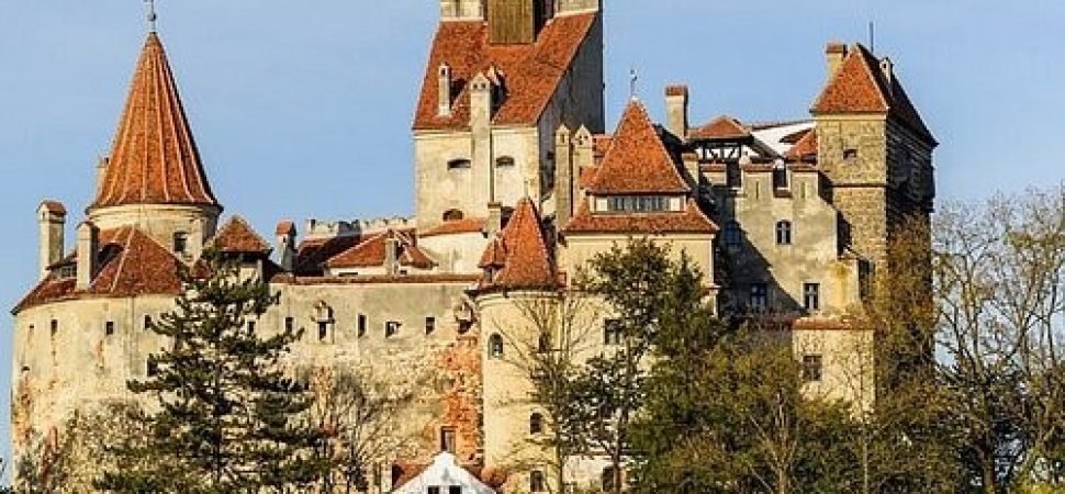 Halloween Party Coach to Bran Castle